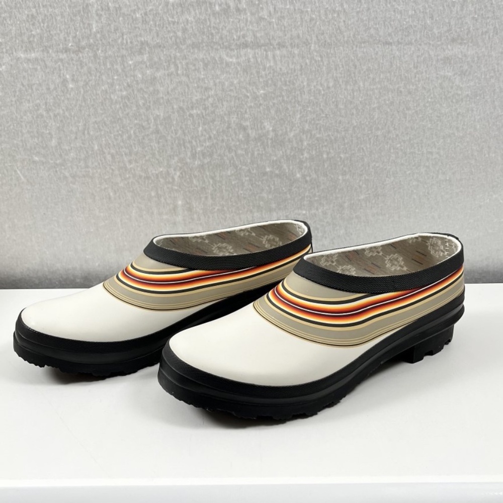 NEW in Box Pendleton Women's Serape Stripe Clog Rain Shoes 10 White PW2236-100
